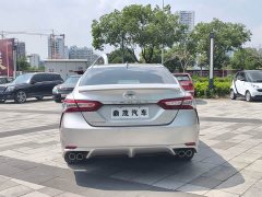 Toyota Camry 2.5S Sharp Edition - ფოტო 4