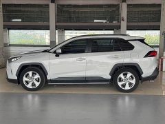 Toyota RAV4 2.0L CVT FWD Fashion Plus Edition - ფოტო 3