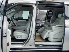Volvo EM90 2025 Ultra six-seater - ფოტო 12