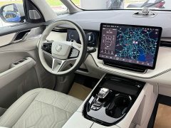Volvo EM90 2025 Ultra six-seater - ფოტო 4