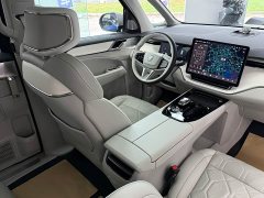 Volvo EM90 2025 Ultra six-seater - ფოტო 5