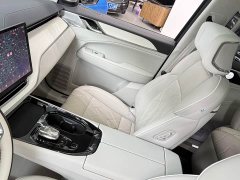 Volvo EM90 2025 Ultra six-seater - ფოტო 8