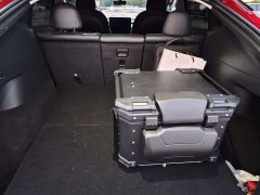 Tesla Model Y Rear-Wheel Drive - ფოტო 10