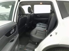 Nissan Qashqai 2.5L CVT 4WD XL ITS 3-Row 7-Seat Luxury Premier Edition - ფოტო 15