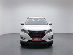 Nissan Qashqai 2.5L CVT 4WD XL ITS 3-Row 7-Seat Luxury Premier Edition - ფოტო 3
