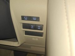 Toyota Land Cruiser (Imported) 2023 3.5T GXR Middle East version - ფოტო 8