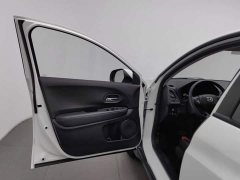 Honda Vezel 2020 220 TURBO CVT Elite - ფოტო 8