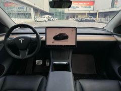Tesla Model Y Performance All-Wheel Drive - ფოტო 4