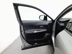 Toyota Veza 2022 2.0L CVT FWD Luxury - ფოტო 8