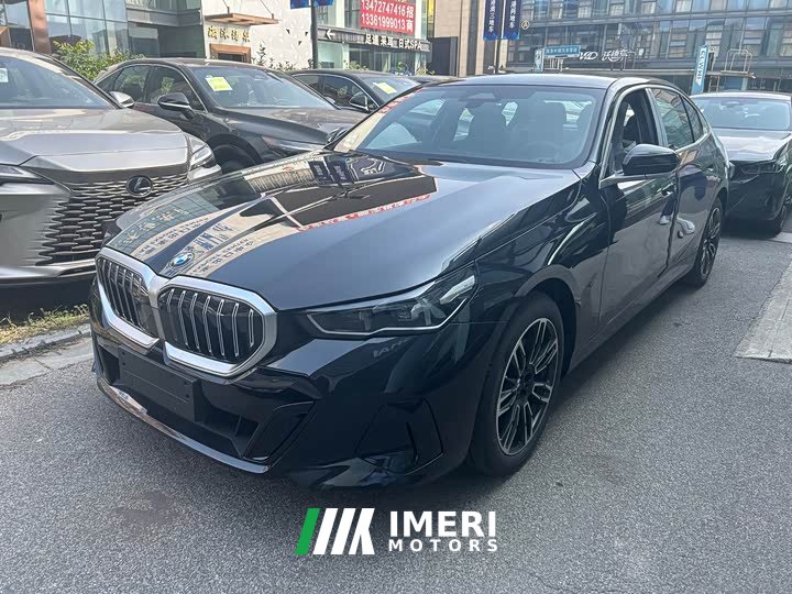 BMW 5 Series 530Li Premier Luxury Package - ავტომობილი ჩინეთიდან