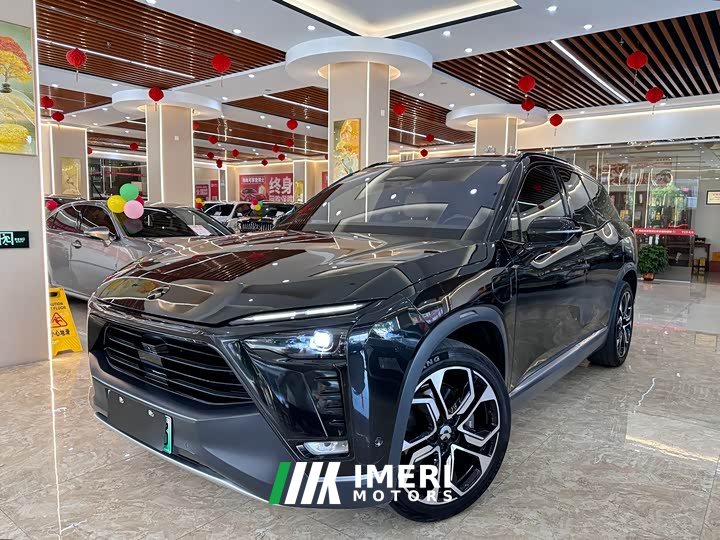 NIO ES8 415KM Signature Edition Six-Seater