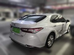 Toyota Camry 2.0G Luxury Edition - ფოტო 4
