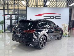 Volkswagen Touareg 3.0TSI Sharp Enjoyment Edition Jet Black Sport Package - ფოტო 16