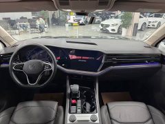 Volkswagen Touareg 3.0TSI Sharp Enjoyment Edition Jet Black Sport Package - ფოტო 6