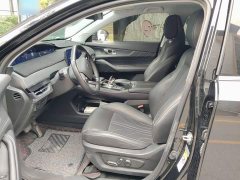 Changan UNI-K 2.0T Two-Wheel Drive Deluxe - ფოტო 11
