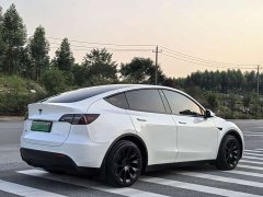 Tesla Model Y 2022 Facelift Rear-Wheel Drive - ფოტო 7