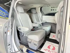Toyota Grevias 2.5L Hybrid Comfort Edition - ფოტო 12