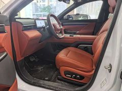 Dongfeng eπ008 636Max Pure Electric 6-Seater - ფოტო 11