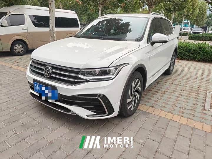Volkswagen Tiguan L Outstanding Edition 330TSI Automatic Two-Wheel Drive R-Line Dragon Shine Version