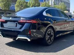 BMW 5 Series 530Li Luxury M Sport Package - ფოტო 7