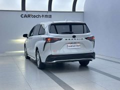Toyota Gravia 2.5L Hybrid Comfort Edition - ფოტო 4