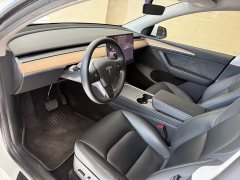 Tesla Model Y Rear-Wheel Drive - ფოტო 5