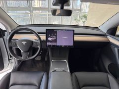 Tesla Model Y Rear-Wheel Drive - ფოტო 6