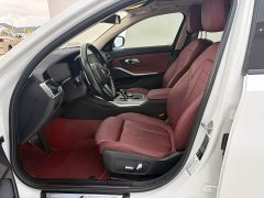 BMW 3 Series 325i M Sport Night Edition Package - ფოტო 4