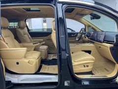 Voyah Lantu Dreamchaser 2025 EV AWD Excellence Kunpeng Edition - ფოტო 18