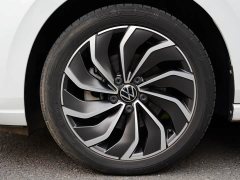 Volkswagen Golf 2023 280TSI DSG Pro - ფოტო 14