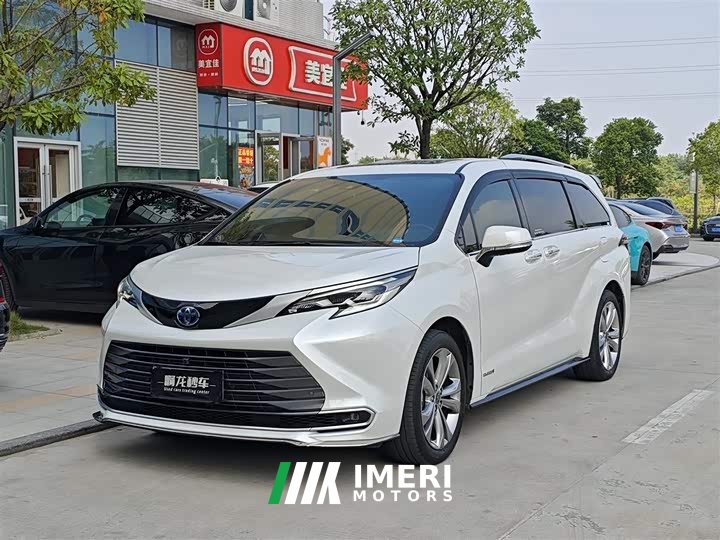 Toyota Sienna 2.5L Hybrid Premium Edition - ავტომობილი ჩინეთიდან