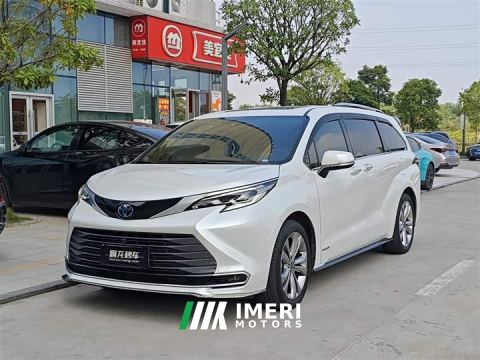 2023 Toyota Sienna 2.5L Hybrid Premium Edition