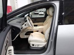 Li Auto i6 Two-Wheel Drive Standard - ფოტო 10