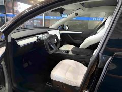 Tesla Model Y Standard Range RWD - ფოტო 4