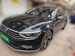 Volkswagen Magotan 330TSI DSG 30th Anniversary Edition - ფოტო 1
