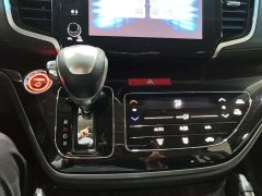 Honda Odyssey 2.0L Sharp Comfort Edition - ფოტო 13