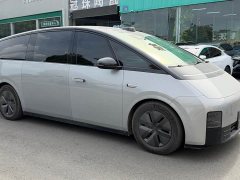 Li Auto Li Xiang MEGA Ultra - ფოტო 3