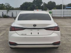 Lexus ES 200 Premium Edition - ფოტო 6
