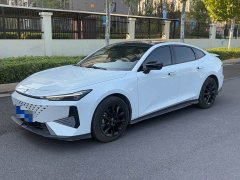 Changan UNI-V 1.5T Premium - ფოტო 1