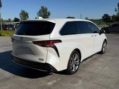 Toyota Sienna 2.5L Hybrid Premium Edition - ფოტო 3
