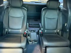 Toyota Sienna 2.5L Hybrid Premium Edition - ფოტო 6