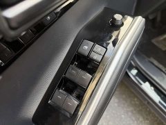 Toyota Highlander 2022 Dual-Engine 2.5L RWD Elite Edition 7-seater - ფოტო 8