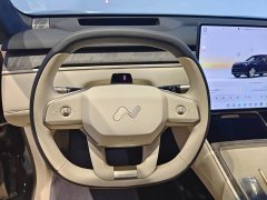 Nio Lerado L90 Max Six-Seater - ფოტო 5