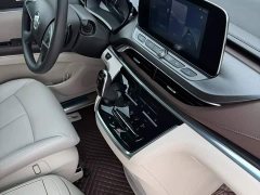 Buick GL8 Land Business Class Comfort Edition - ფოტო 9