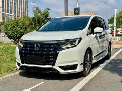 Honda Odyssey 2.0L e:HEV Luxury - ფოტო 1