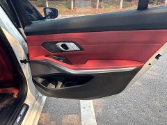 BMW 3 Series 320Li M Sport Package - ფოტო 9