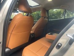 Lexus UX 2022 260h Exploration & Interest Edition - ფოტო 5
