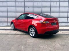 Tesla Model Y 2022 Facelift Rear-Wheel Drive - ფოტო 10