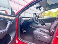 Tesla Model Y 2022 Facelift Rear-Wheel Drive - ფოტო 5