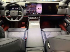 Zeekr 9X 2025 Hyper Edition 70kWh Six-Seater - ფოტო 10